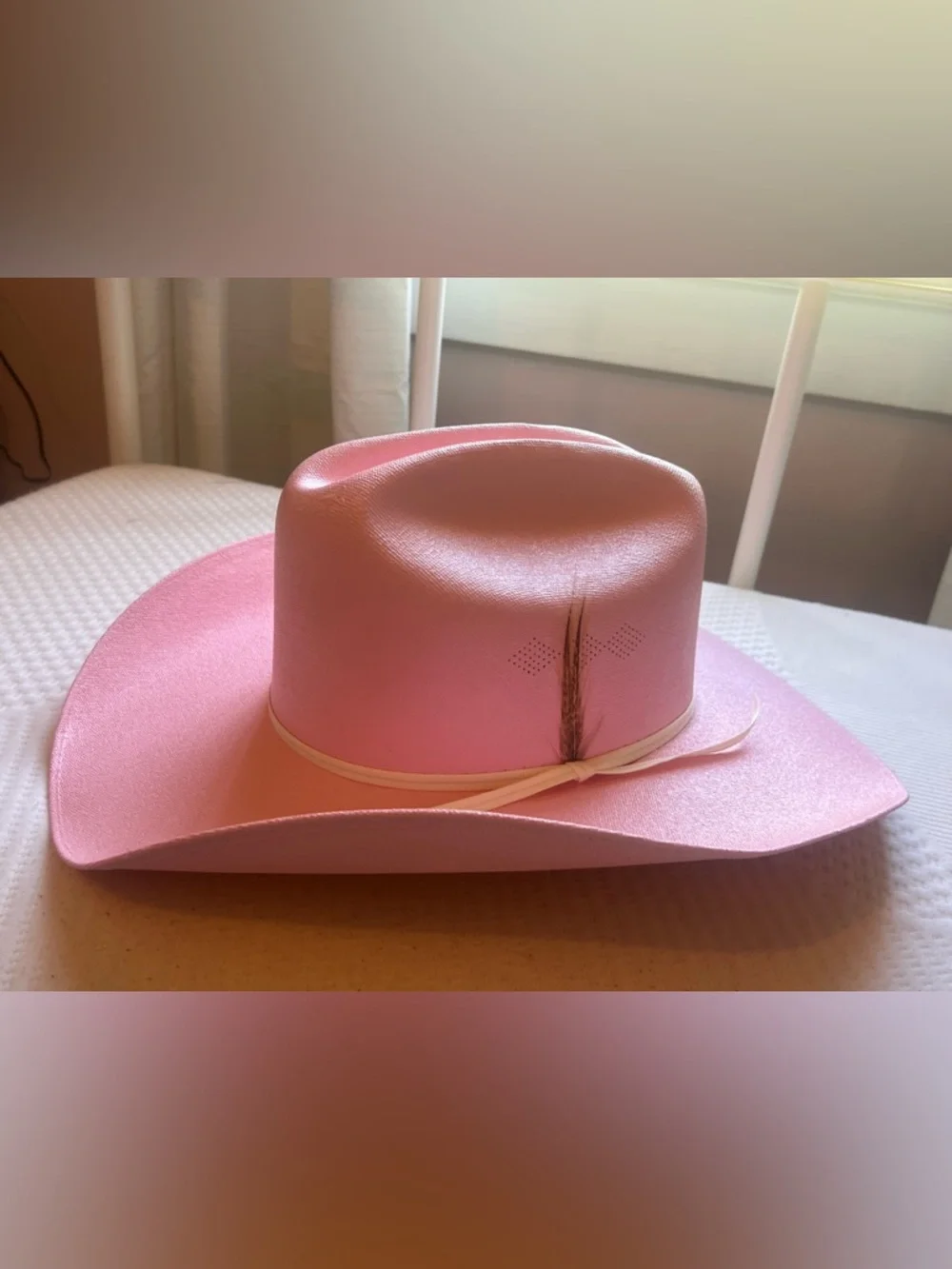 Pink Cowgirl Hat - Picture 4 of 5